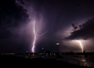 Co się stanie gdy piorun uderzy w człowieka?